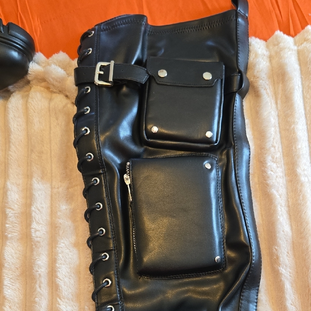 Black Lace-Up Knee-High Boots🖤NEW  🖤 SIZE 10 - Picture 2 of 12